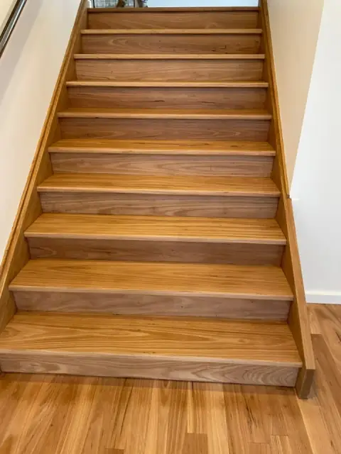 Select Timber Flooring cover