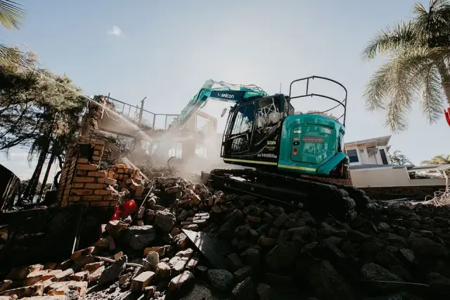 Sellcon Excavations & Demolitions cover