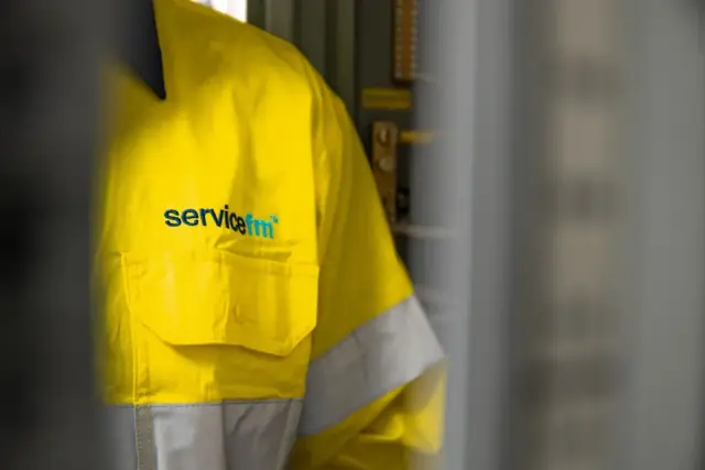 ServiceFM