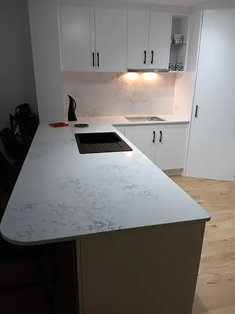 Shoreside Kitchens | GC Kitchen Renovations cover