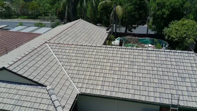 Sparkle Roofing Services cover