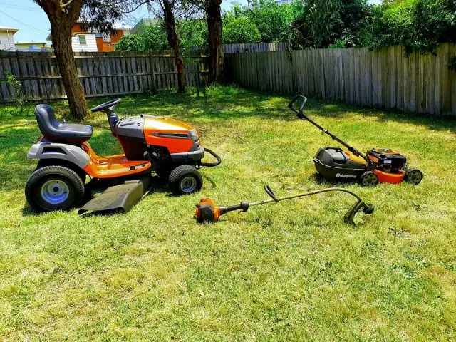 Steve's Mowing Services LV Churchill cover