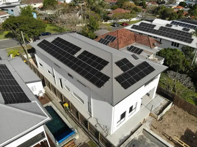 Sunrays Power cover