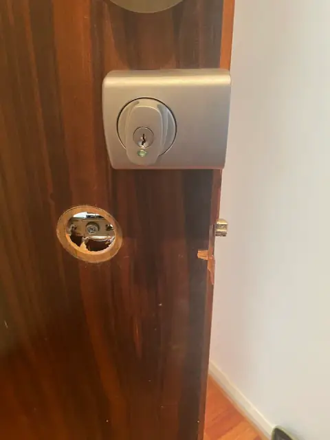 superior tech locksmiths-change lock service cover
