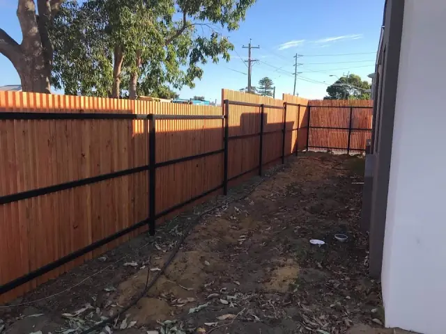 Team Work Fencing Contractors - Bunbury WA cover