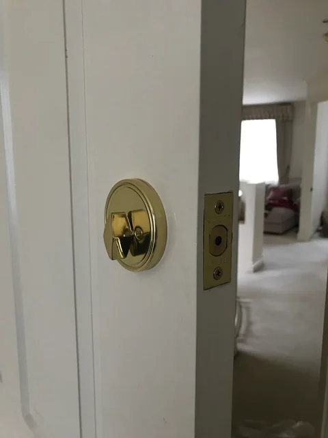 Universal Locksmiths