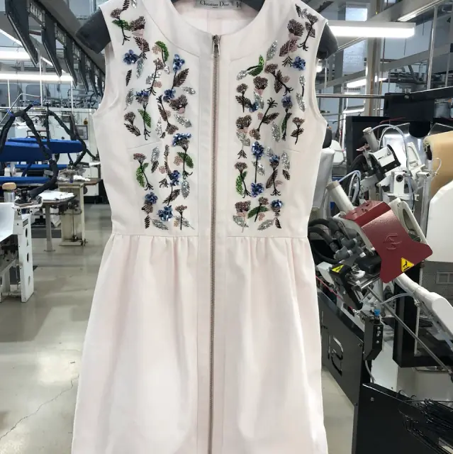 UPTON Dry Cleaners cover