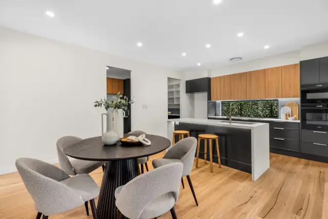 Viison Kitchens & Joinery Forster cover