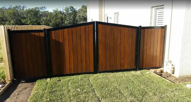 Wattle Fencing