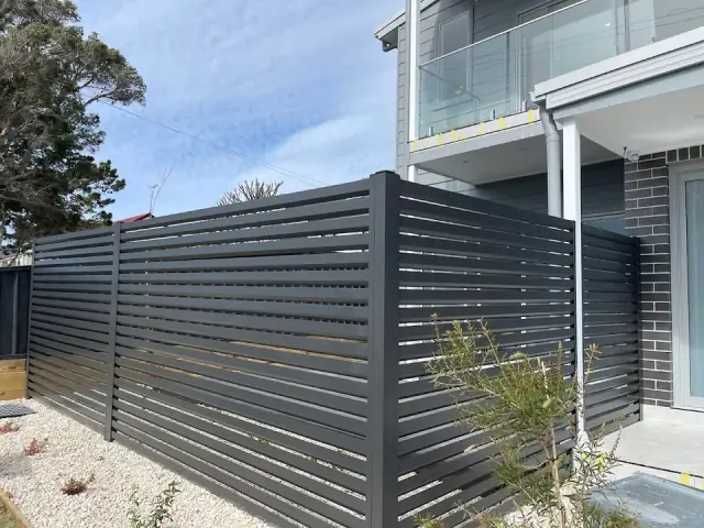 Wollongong fencing and gates