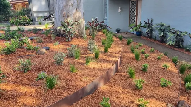 Woorndoo Gardens cover