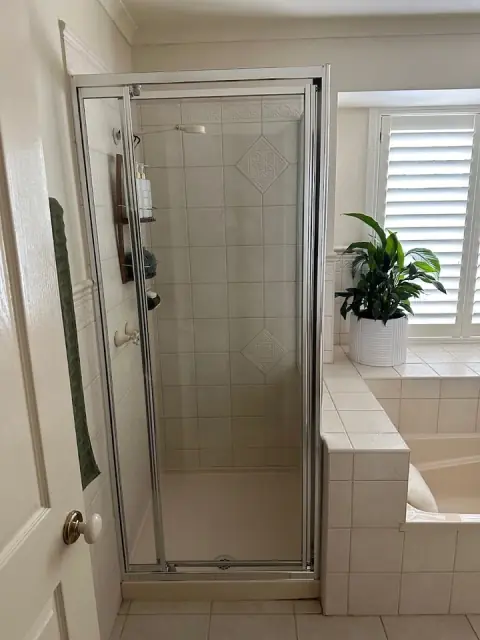 Yencken Gale Glass cover